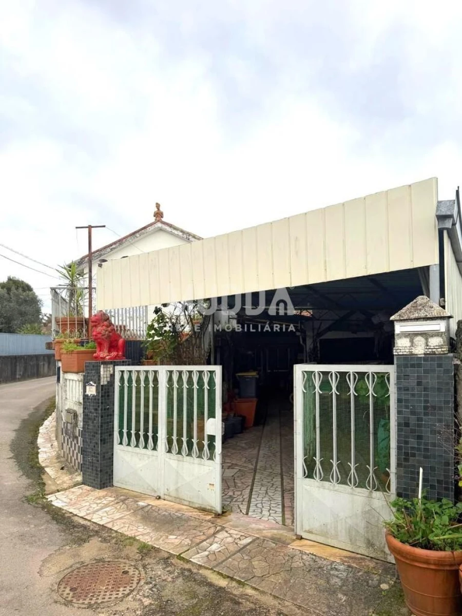 Moradia T3 para Venda em São João de Ver Foto 3