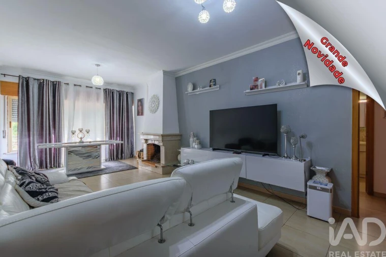 Apartamento T3 para Venda em Romeira e Várzea Foto 1