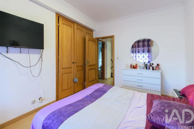 Apartamento T3 para Venda em Romeira e Várzea Foto 17