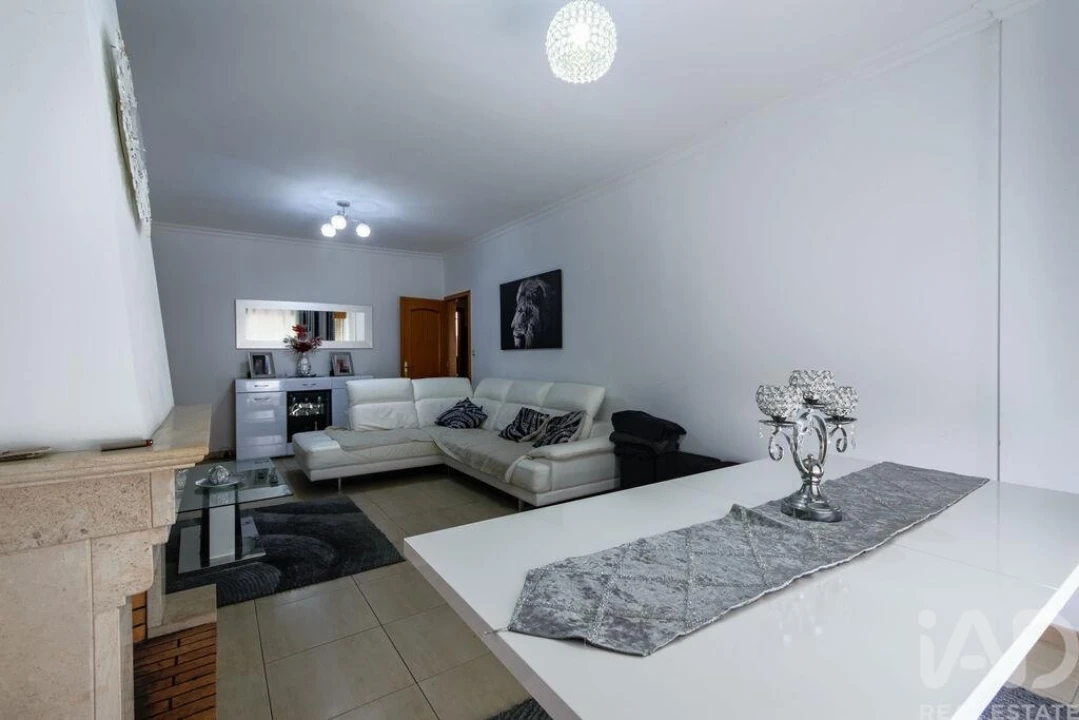 Apartamento T3 para Venda em Romeira e Várzea Foto 7