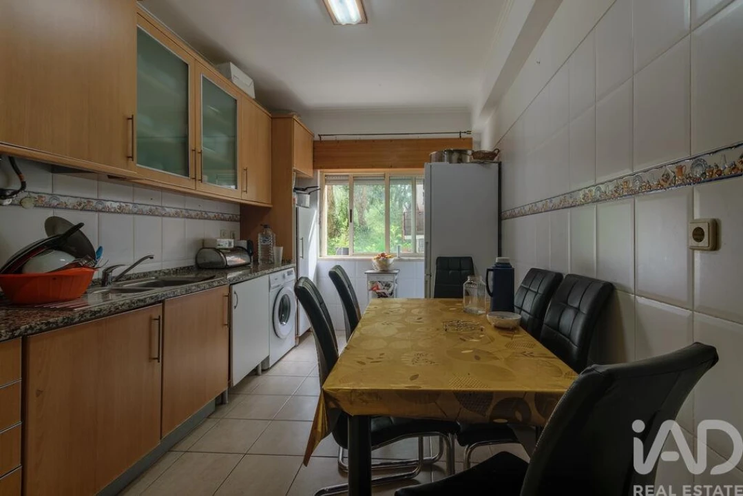 Apartamento T3 para Venda em Romeira e Várzea Foto 2