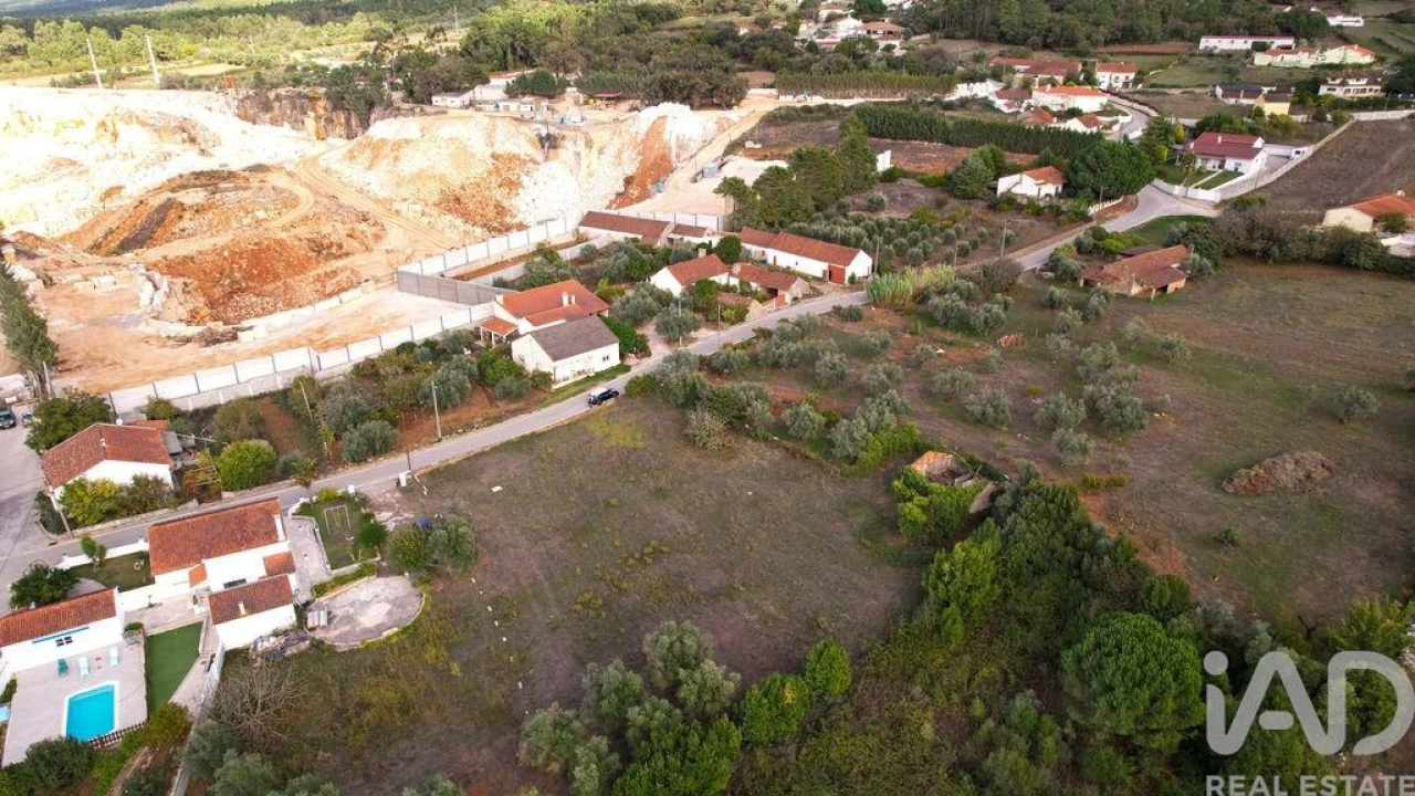 Terreno para Venda em Aljubarrota Foto 8