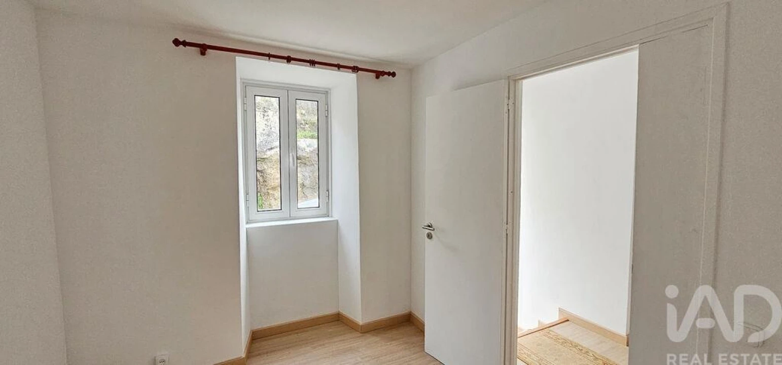 Moradia T3 para Arrendamento em São Miguel, Santa Eufémia e Rabaçal Foto 6