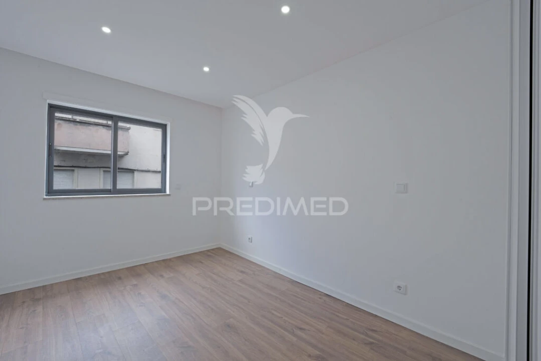 Moradia T2 para Venda em Custóias, Leça do Balio e Guifões Foto 11