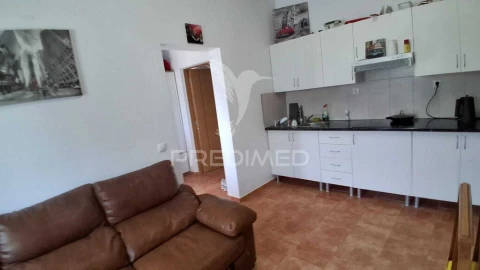 Prédio para Venda em Charneca de Caparica e Sobreda