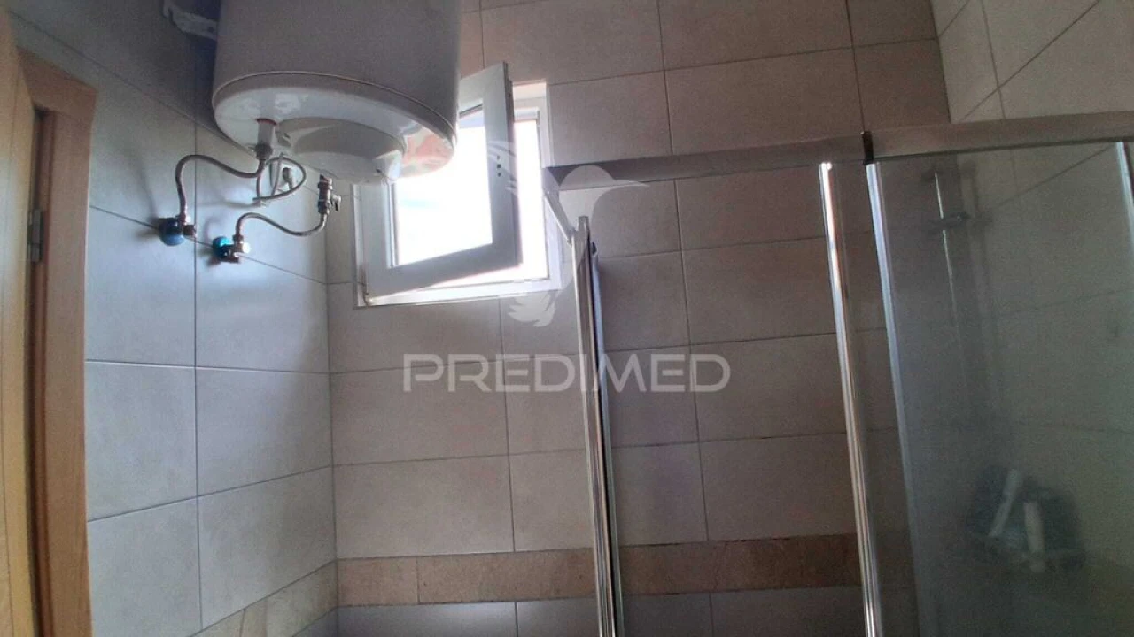 Prédio para Venda em Charneca de Caparica e Sobreda Foto 10