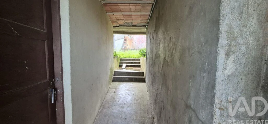 Moradia T4 para Venda em Santa Catarina da Serra e Chainça Foto 25