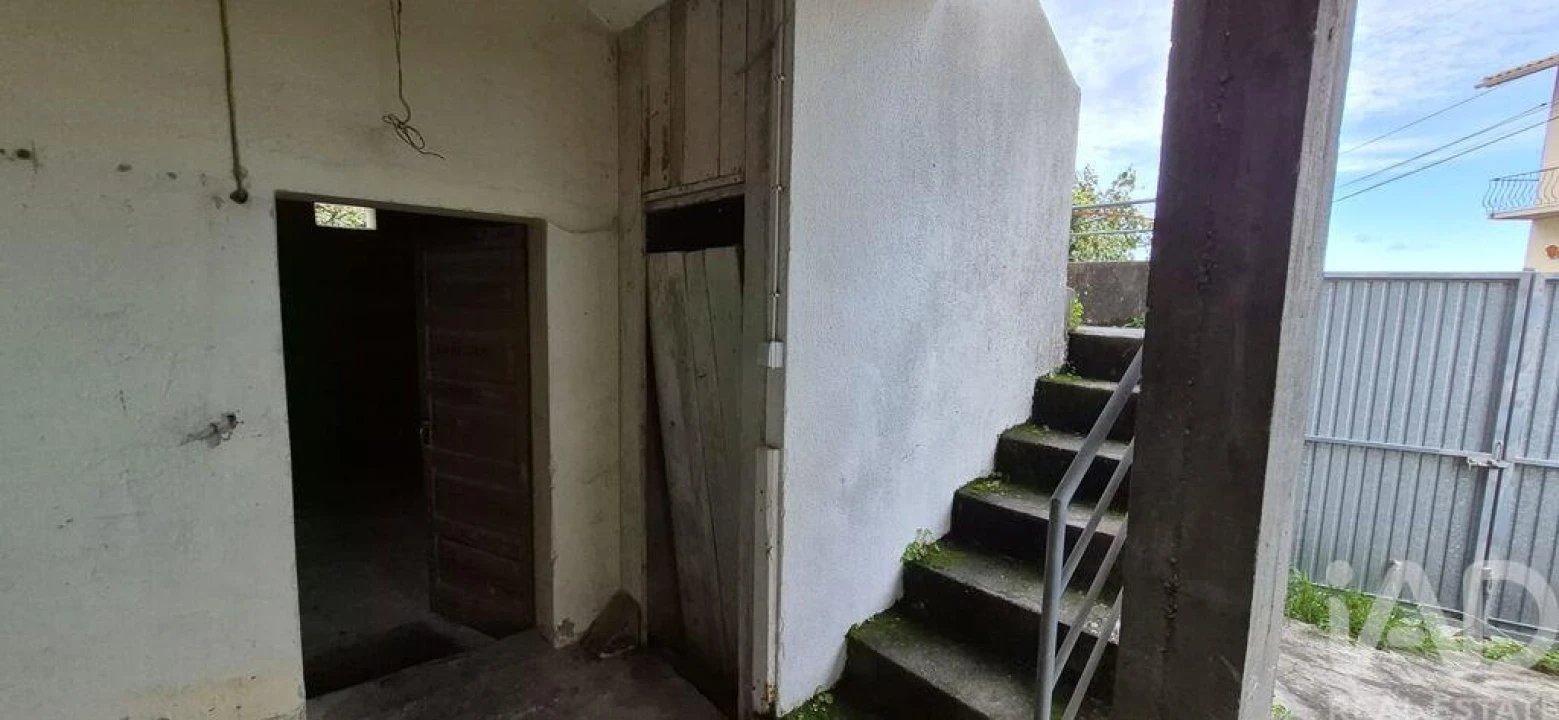 Moradia T4 para Venda em Santa Catarina da Serra e Chainça Foto 12