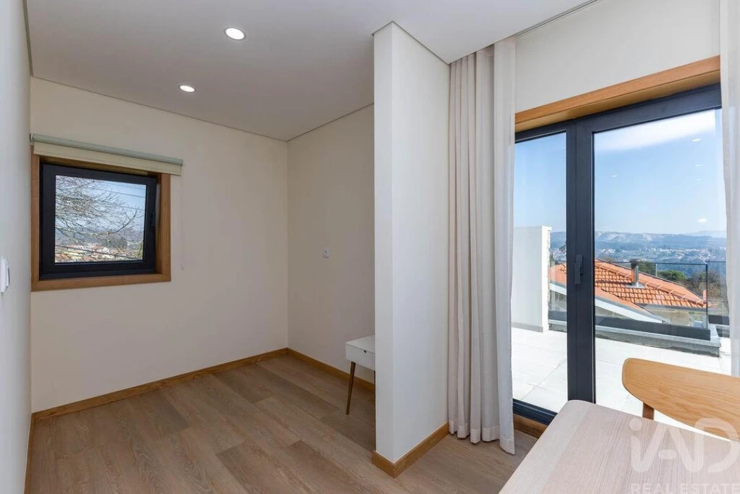 Quinta T6 para Venda em Termas de São Vicente Foto 28