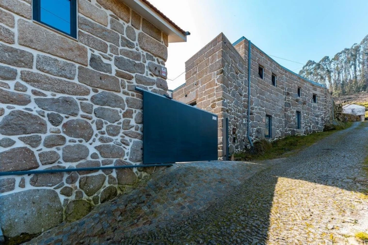 Quinta T6 para Venda em Termas de São Vicente Foto 4