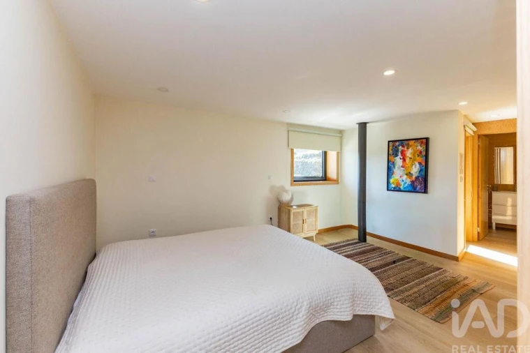 Quinta T6 para Venda em Termas de São Vicente Foto 34