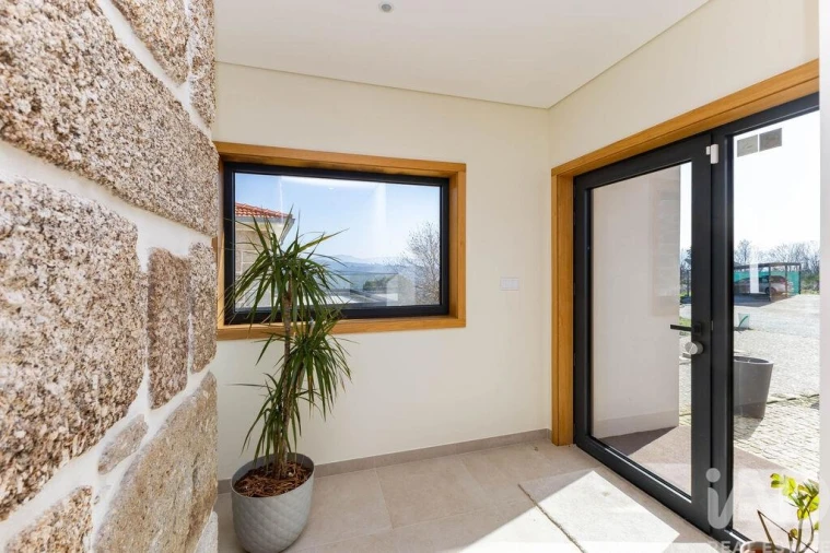 Quinta T6 para Venda em Termas de São Vicente Foto 7