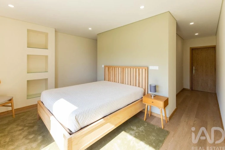 Quinta T6 para Venda em Termas de São Vicente Foto 17