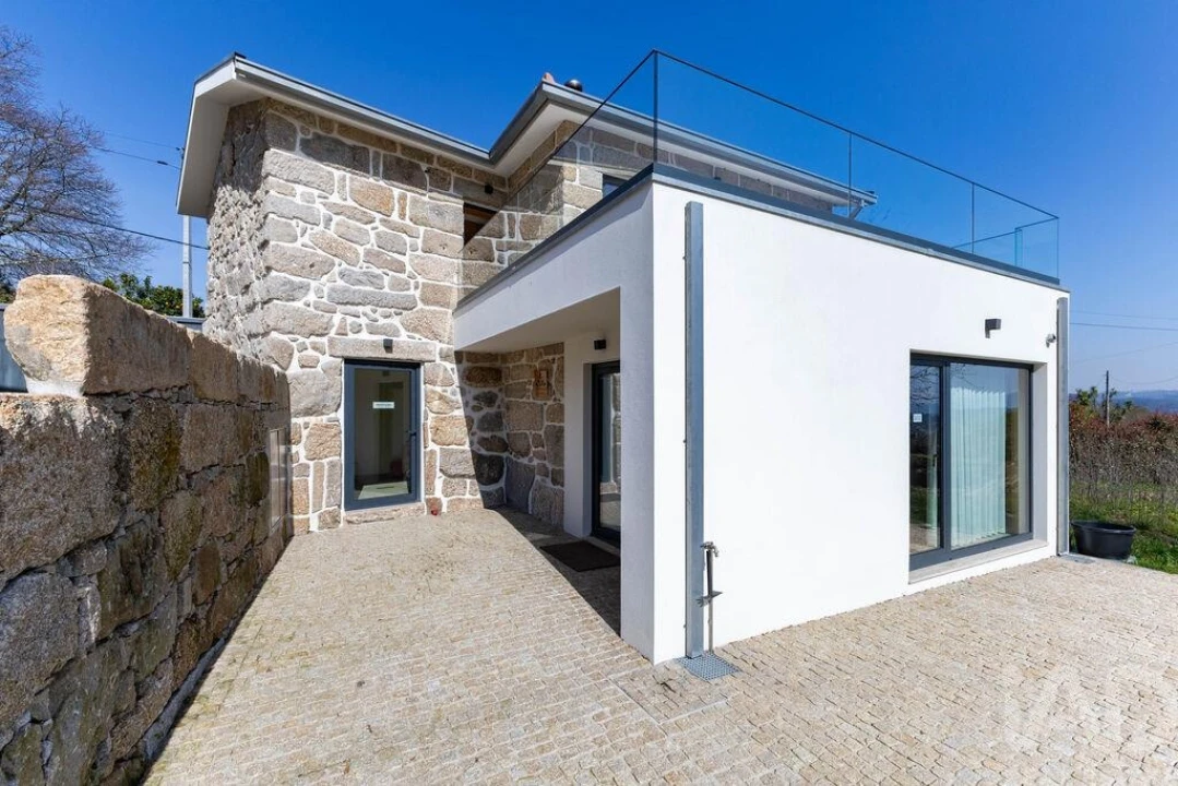 Quinta T6 para Venda em Termas de São Vicente Foto 31