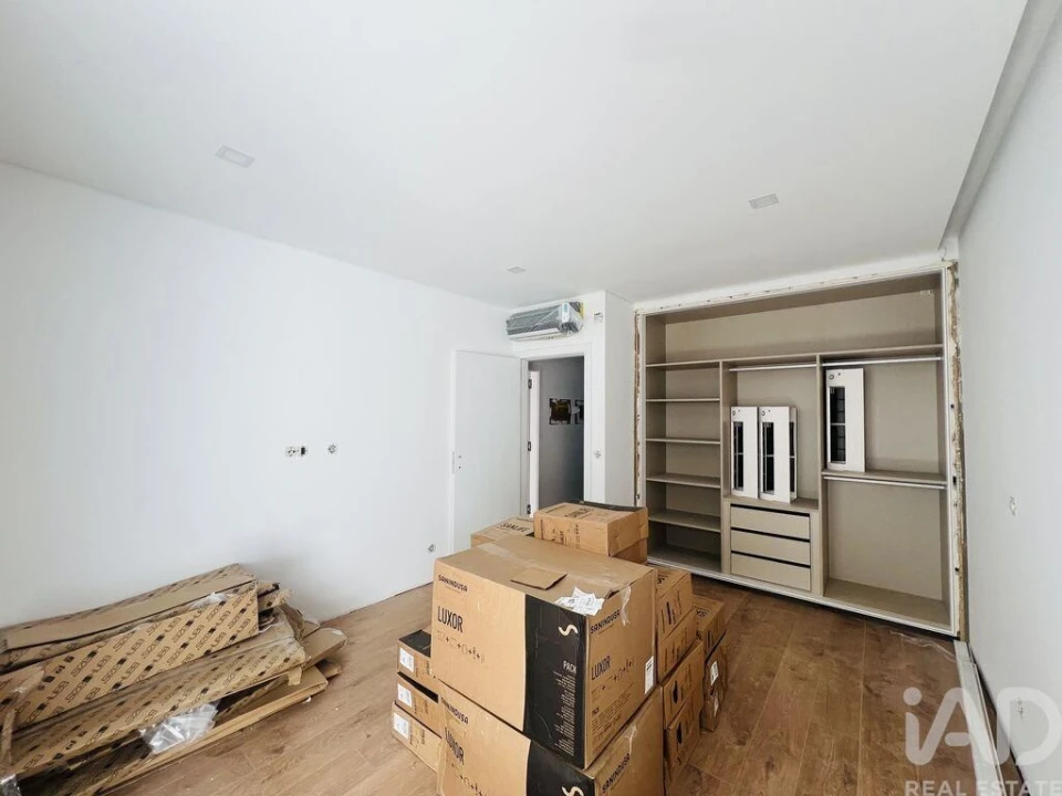 Apartamento T2 para Venda em Ericeira Foto 9