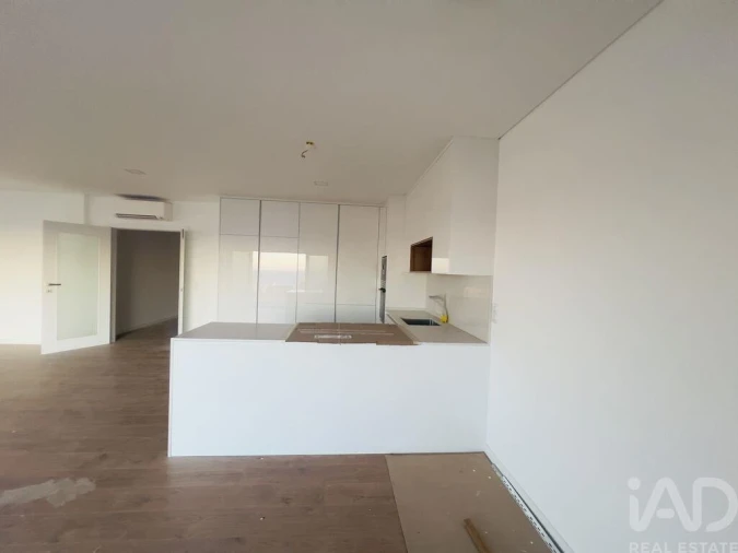 Apartamento T2 para Venda em Ericeira Foto 2