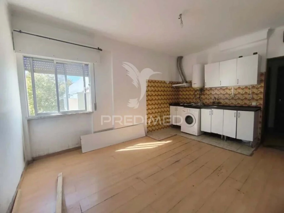 Apartamento para Venda em Alfragide Foto 6