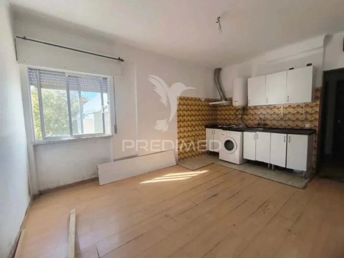 Apartamento para Venda em Alfragide Foto 6