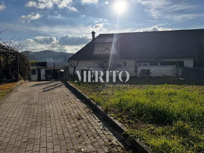 Moradia T3 para Venda em Pombeiro de Ribavizela Foto 2