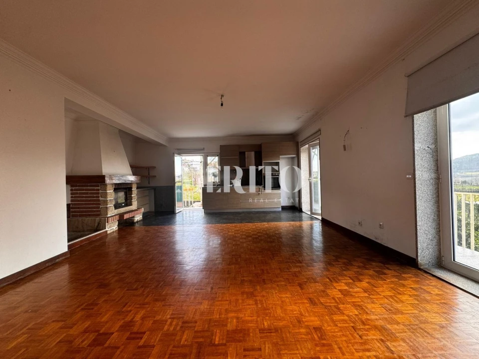 Moradia T3 para Venda em Pombeiro de Ribavizela Foto 16