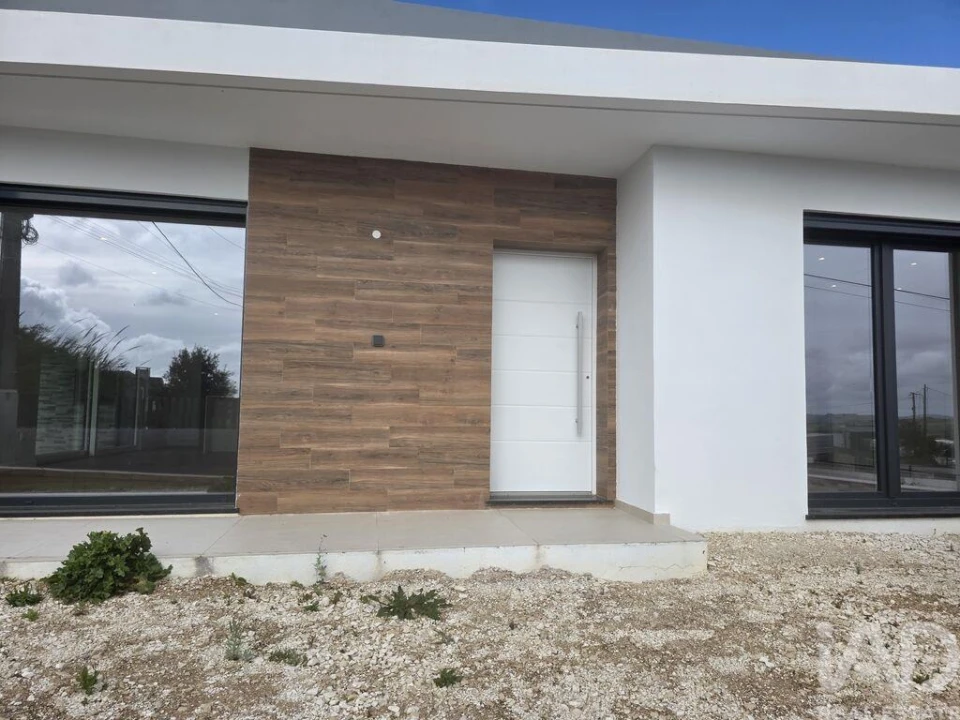 Moradia T4 para Venda em Silveira Foto 27