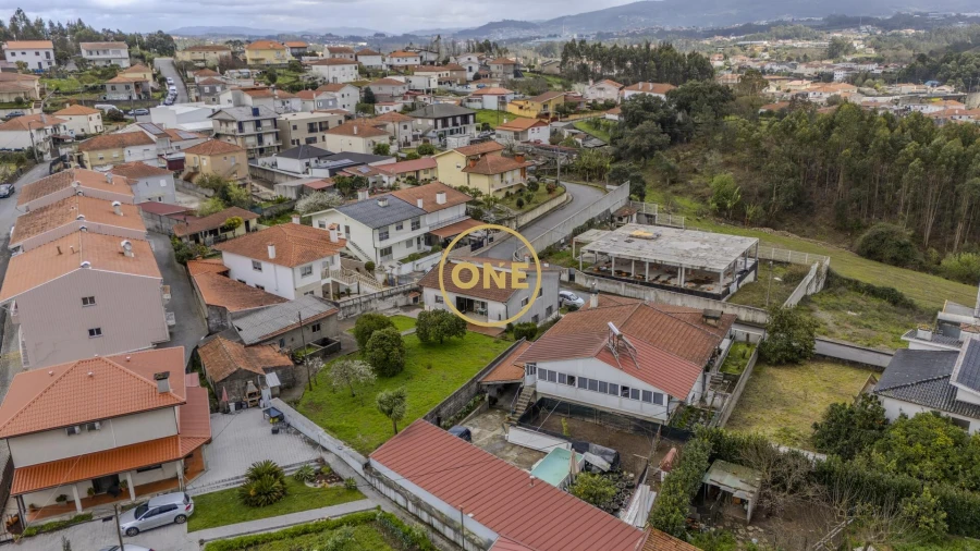 Moradia T3 para Venda em Lousado Foto 3