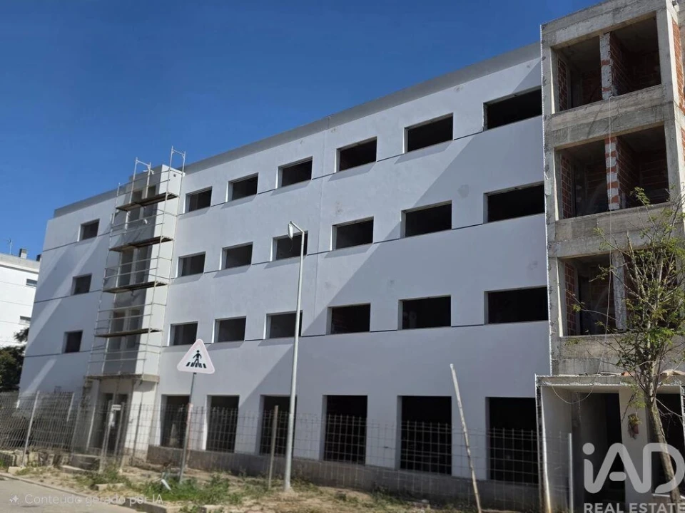 Apartamento T3 para Venda em Portimão Foto 5