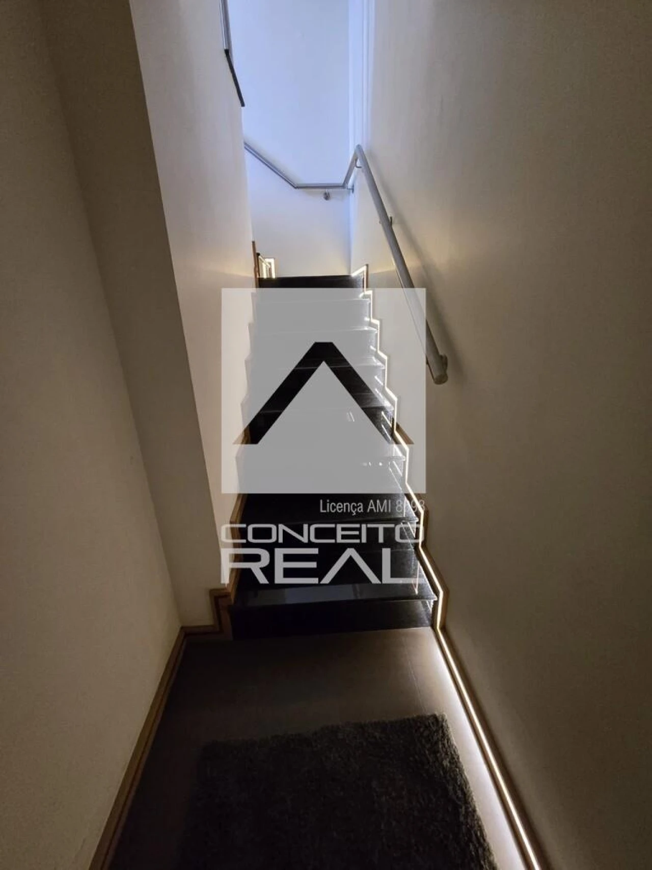 Moradia T4 para Arrendamento em Fânzeres e São Pedro da Cova Foto 10