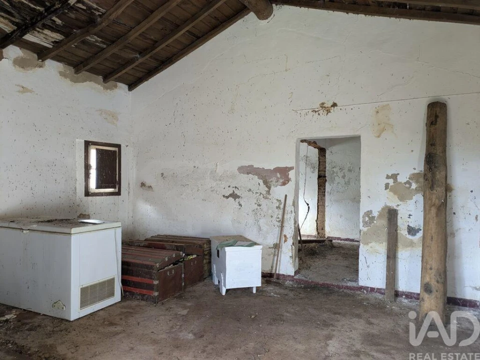 Moradia T2 para Venda em Santo Amaro Foto 2