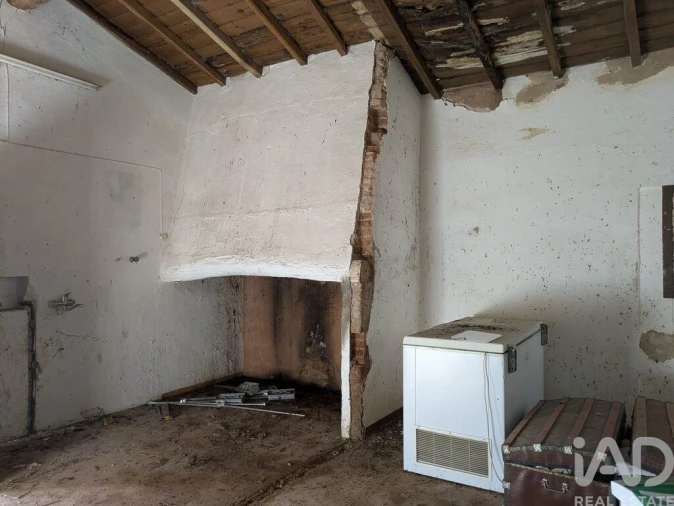 Moradia T2 para Venda em Santo Amaro Foto 3