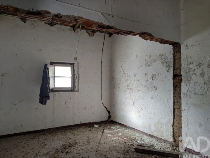 Moradia T2 para Venda em Santo Amaro Foto 4