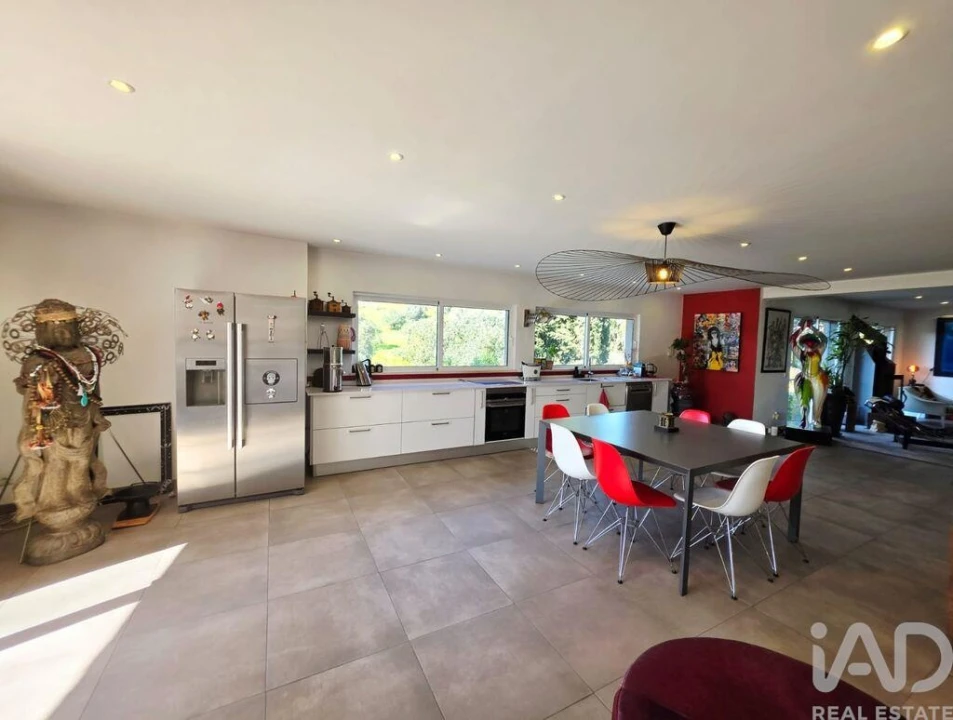 Moradia T4 para Venda em Pechão Foto 10