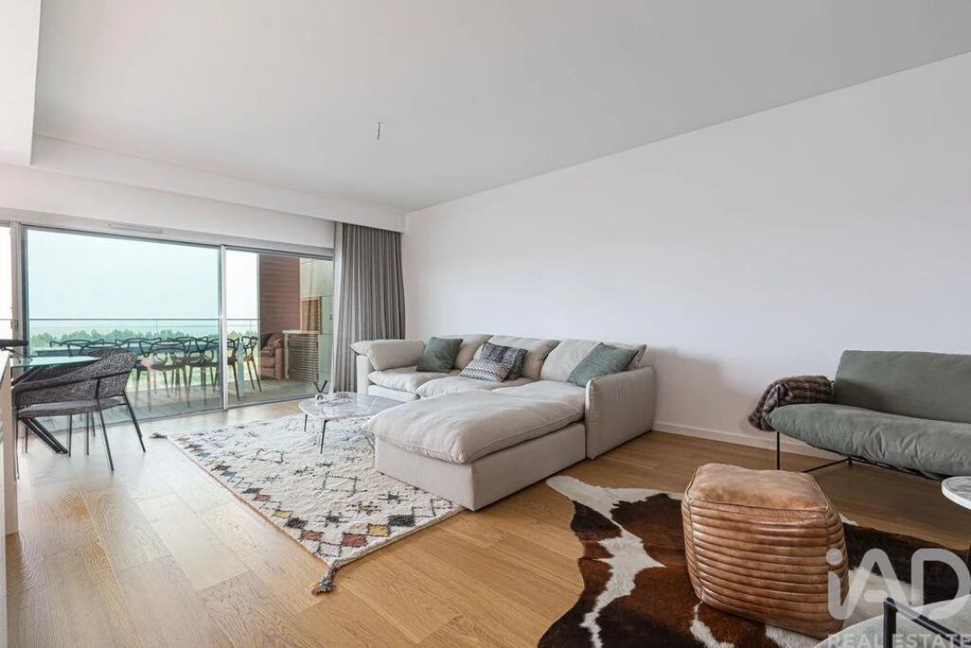 Apartamento T4 para Venda em Alcochete Foto 2