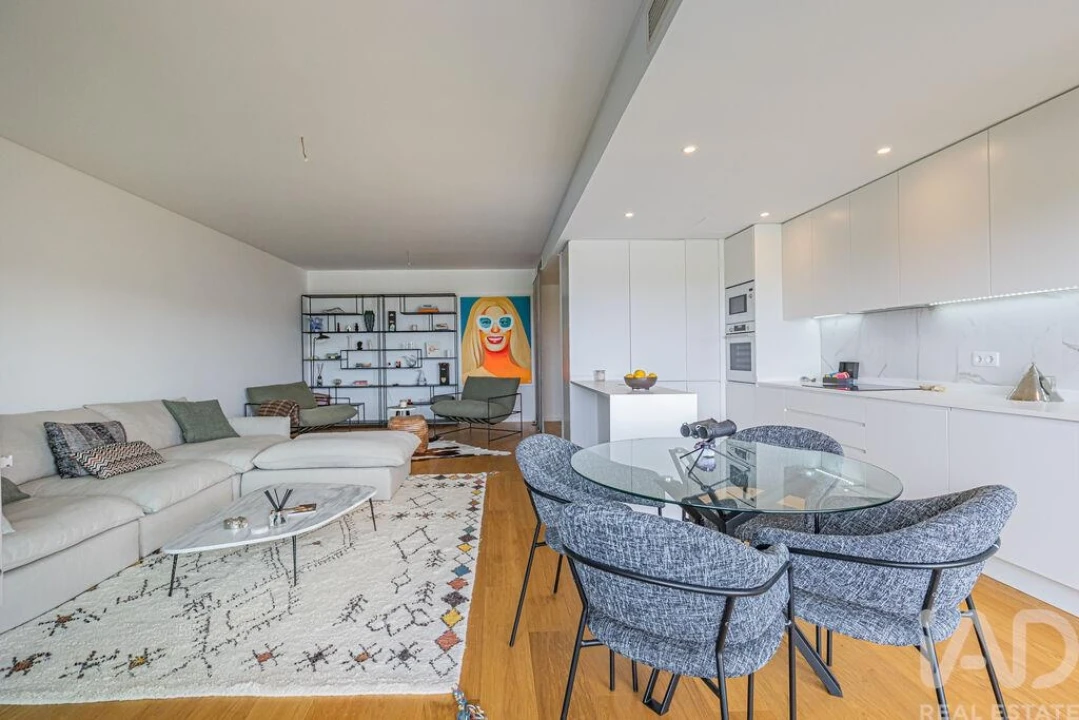 Apartamento T4 para Venda em Alcochete Foto 8