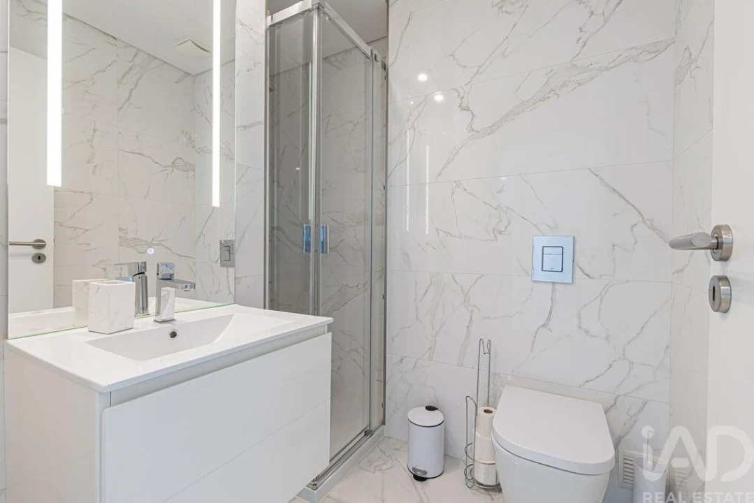 Apartamento T4 para Venda em Alcochete Foto 32