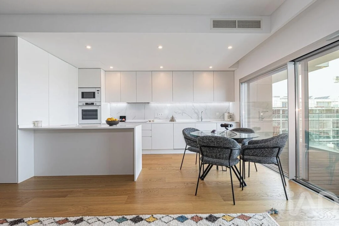 Apartamento T4 para Venda em Alcochete Foto 15