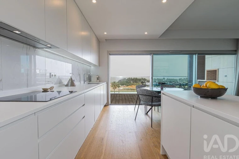 Apartamento T4 para Venda em Alcochete Foto 7