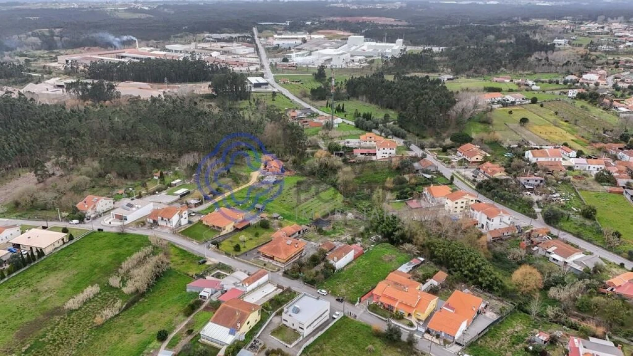 Moradia T3 para Venda em Bustos, Troviscal e Mamarrosa Foto 48