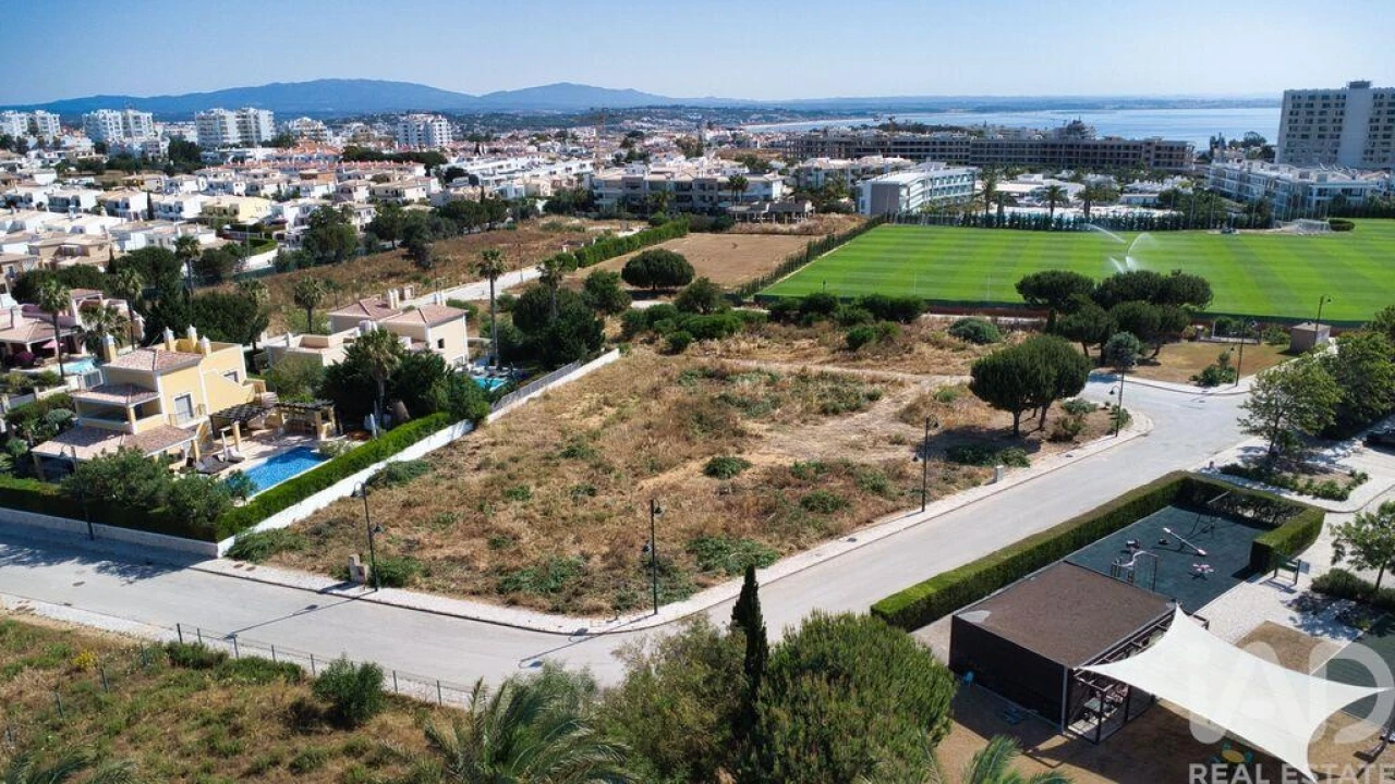 Terreno para Venda em Lagos (São Sebastião e Santa Maria) Foto 4