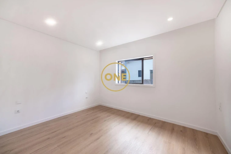 Moradia T5 para Venda em Paços de Ferreira Foto 13