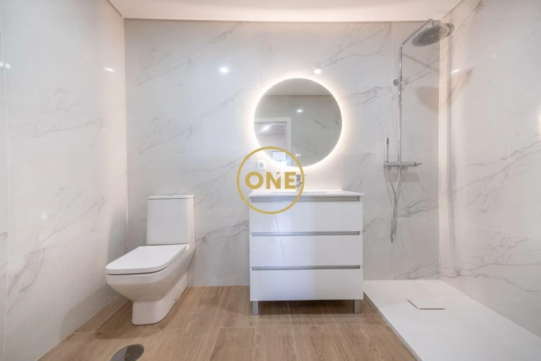 Moradia T5 para Venda em Paços de Ferreira Foto 4