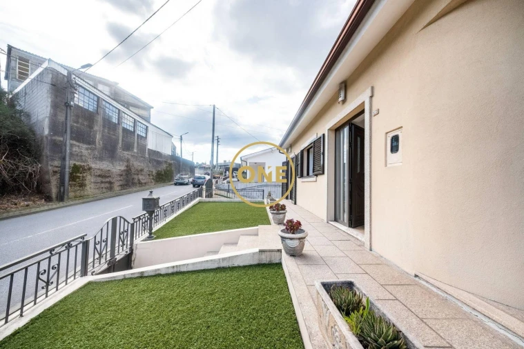 Moradia T5 para Venda em Paços de Ferreira Foto 16