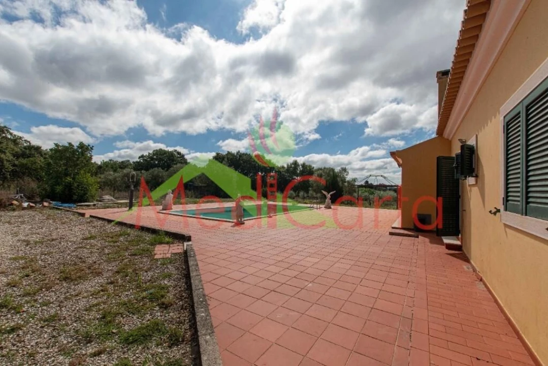 Moradia T4 para Venda em Vila Chã de Ourique Foto 5