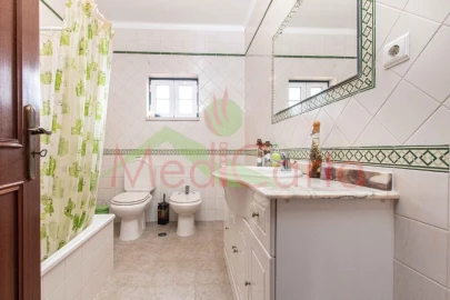 Moradia T4 para Venda em Vila Chã de Ourique