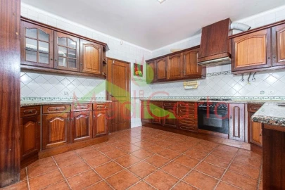 Moradia T4 para Venda em Vila Chã de Ourique