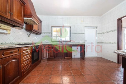 Moradia T4 para Venda em Vila Chã de Ourique