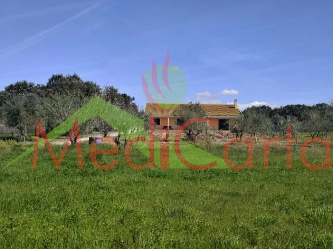 Moradia T4 para Venda em Vila Chã de Ourique Foto 6