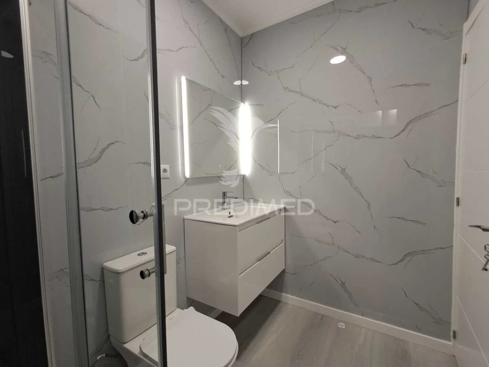 Apartamento T2 para Venda em Oeiras e São Julião da Barra, Paço de Arcos e Caxias Foto 18