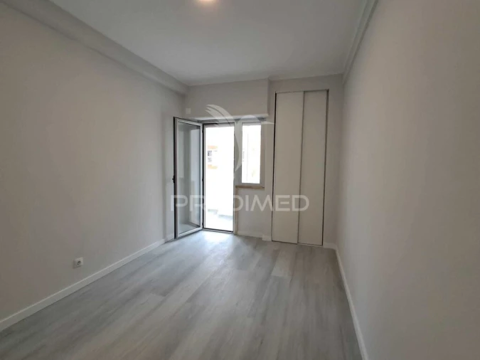 Apartamento T2 para Venda em Oeiras e São Julião da Barra, Paço de Arcos e Caxias Foto 9