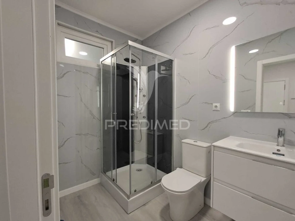 Apartamento T2 para Venda em Oeiras e São Julião da Barra, Paço de Arcos e Caxias Foto 19